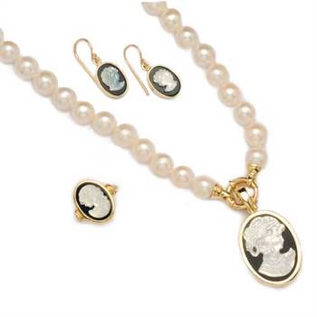 Gerrim jewellery pieces
