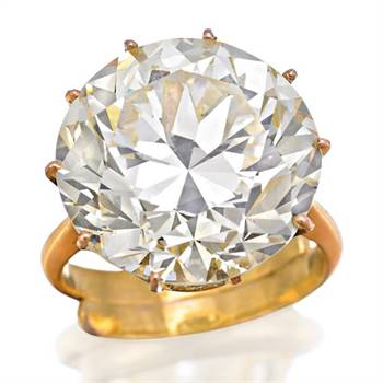 This 20.15ct diamond mounted in 18ct gold ring sold for $222,000