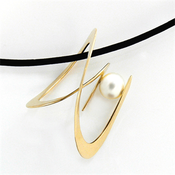 Savi's Infinity Pendant 800 pendant