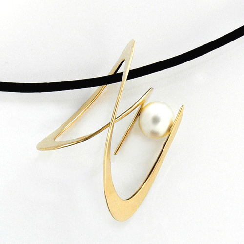 Savi's Infinity Pendant 800 pendant