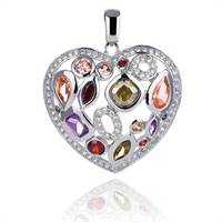 Kagi's "Love Burst" pendant