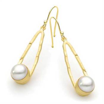 Ikecho Pearls "Cleopatra" range. 