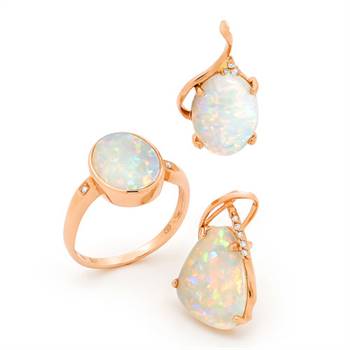 Opals Australia's light opal range