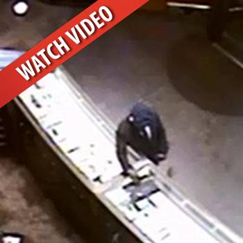 The suspect waited for the clerk to turn their back before grabbing the two necklaces