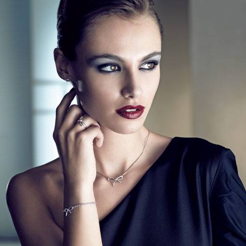 Hot Diamonds Hot Diamonds