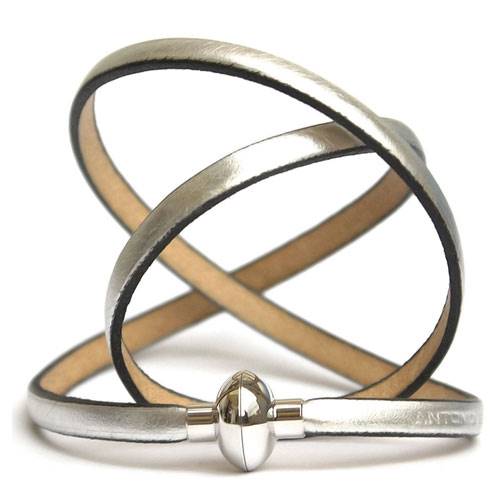 Antonio Ben Chimol's leather bracelet