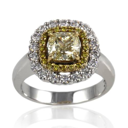 Bentley De Lisle's engagement ring