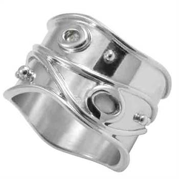 The 'Saray' ring from Blue Turtles handcrafted in sterling silver