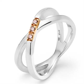 Pretty Pink's stunning diamond ring embedded with three Argyle Pink diamonds 