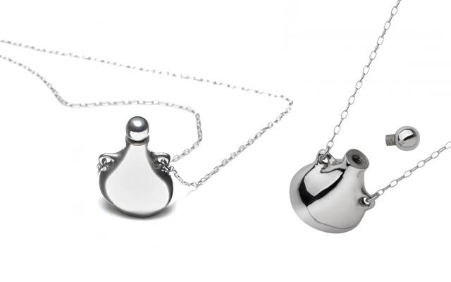 Najo's Genie Bottle necklace