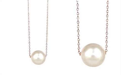 Moorejewels' pearl necklace