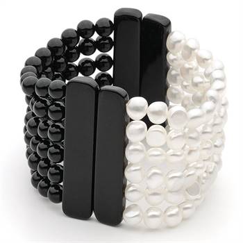 Ikecho Pearls' latest bracelet